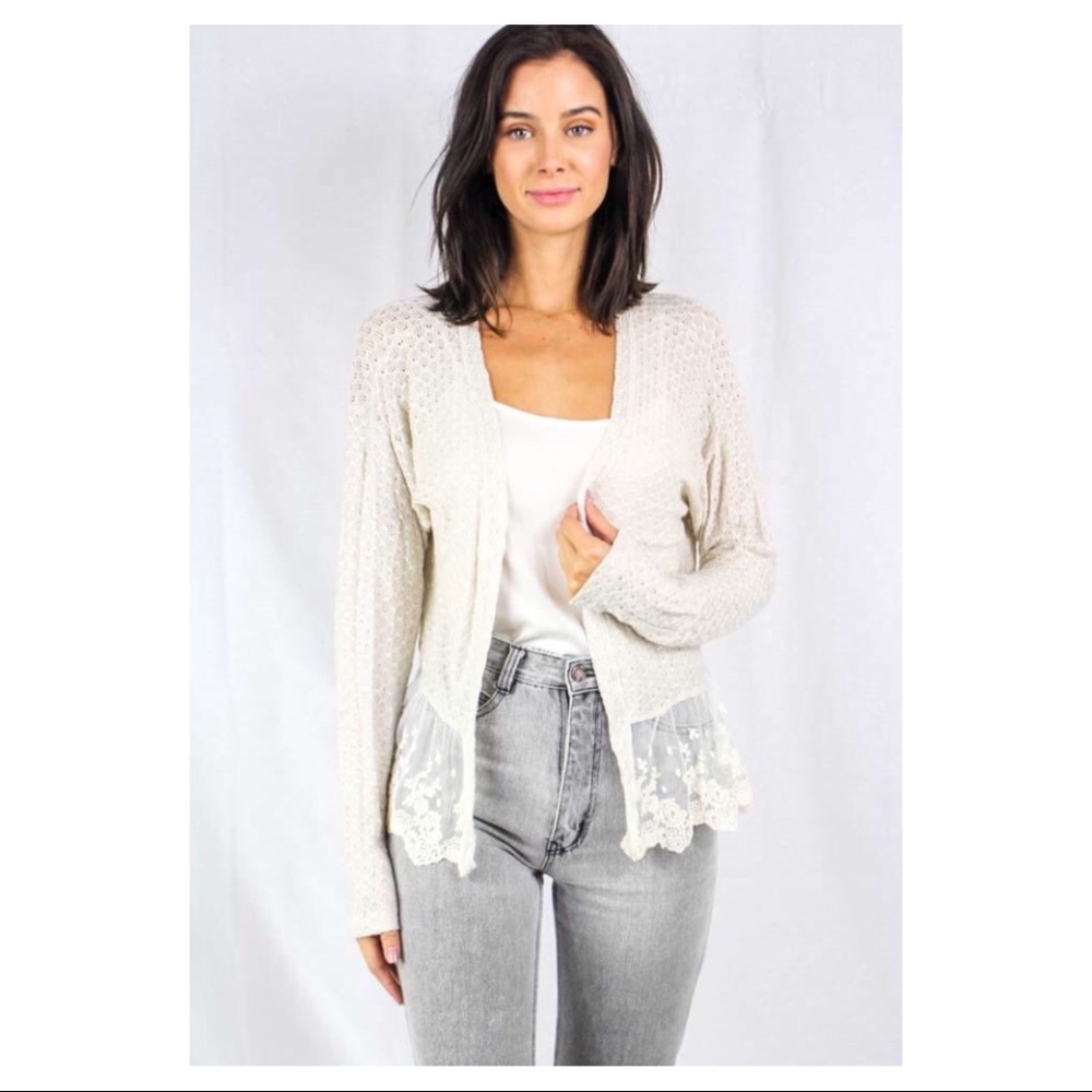 🎄sale 🎄LONG SLEEVE KNIT CARDIGAN WITH LACE